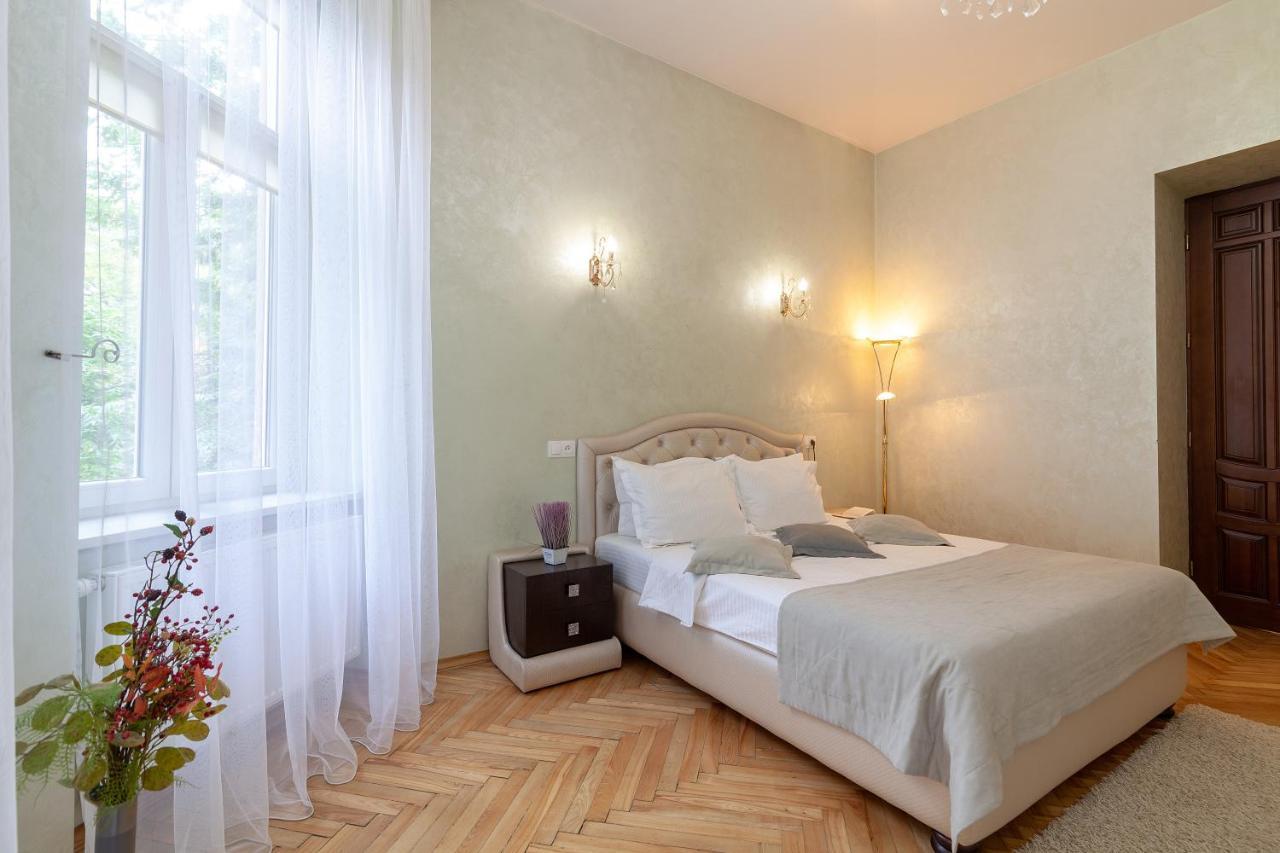 Alfa Apartments Levytskoho إلفيف المظهر الخارجي الصورة