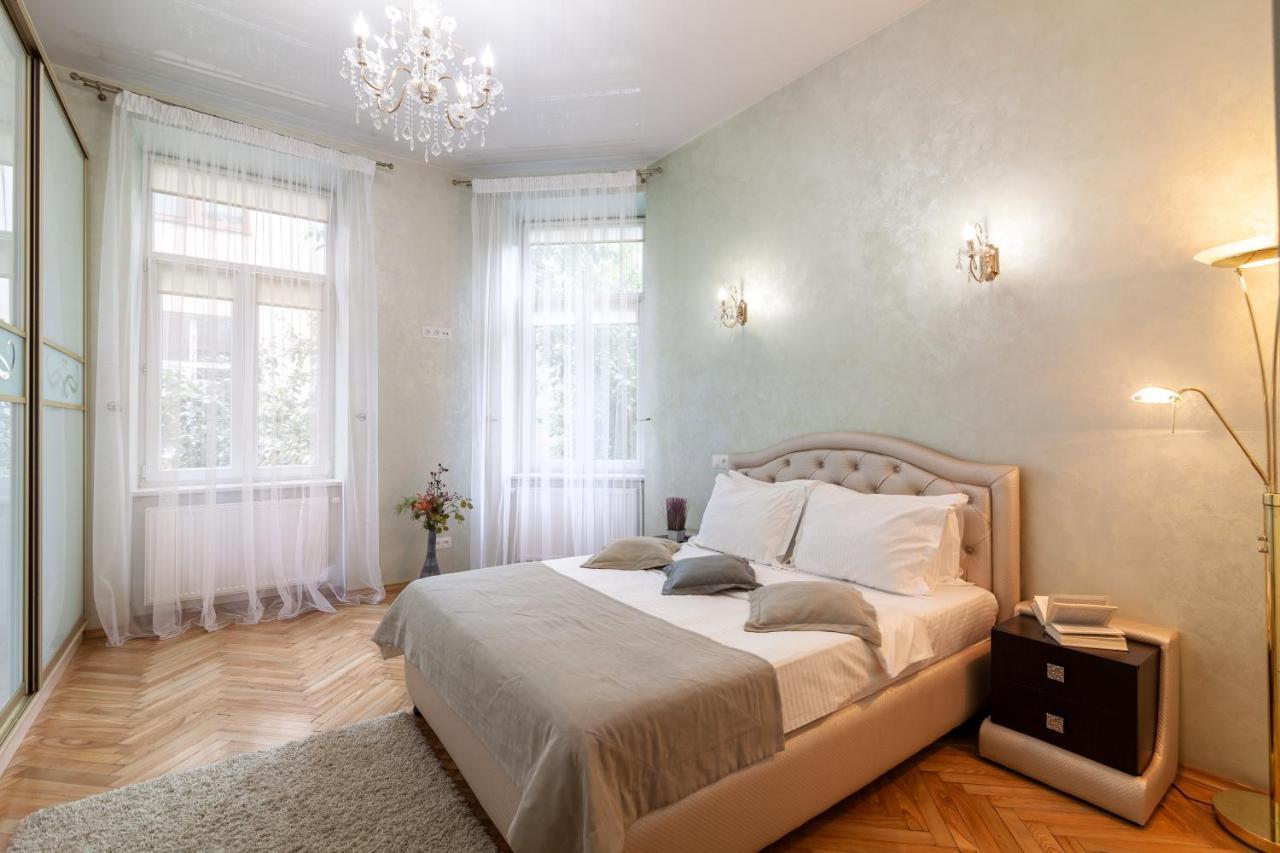 Alfa Apartments Levytskoho إلفيف المظهر الخارجي الصورة