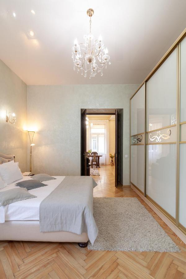 Alfa Apartments Levytskoho إلفيف المظهر الخارجي الصورة
