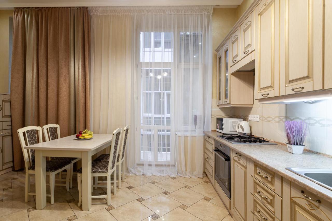 Alfa Apartments Levytskoho إلفيف المظهر الخارجي الصورة
